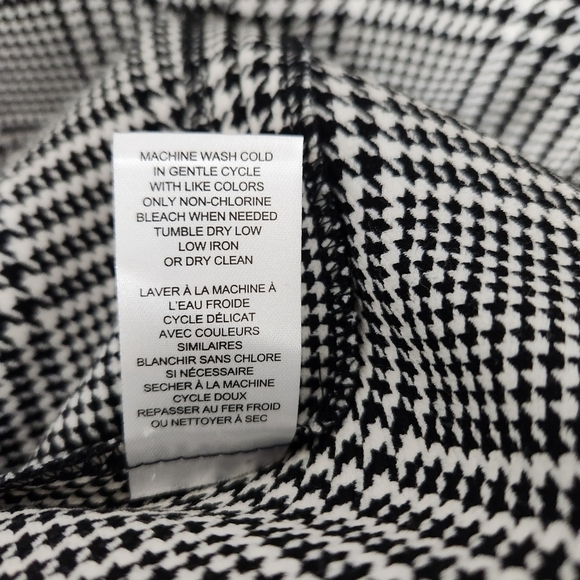 Tahari Sleeveless Dress - Picture 7 of 7